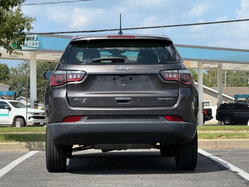 2018 Jeep Compass — photo 7