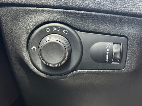 2018 Jeep Compass — photo 17