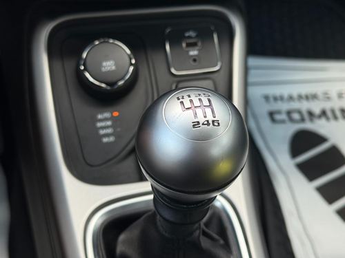 2018 Jeep Compass — photo 38