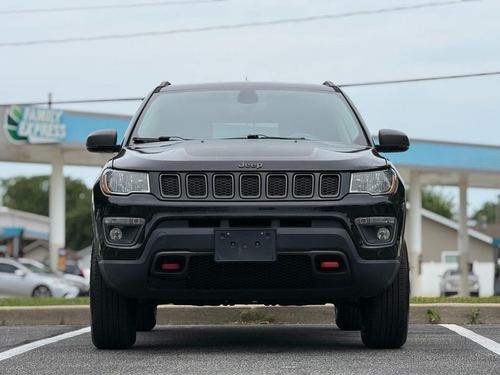 2018 Jeep Compass — photo 11
