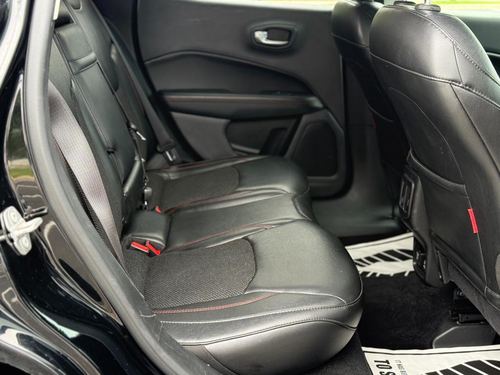 2018 Jeep Compass — photo 31