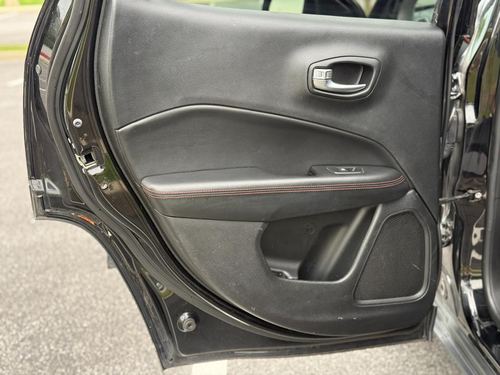 2018 Jeep Compass — photo 36