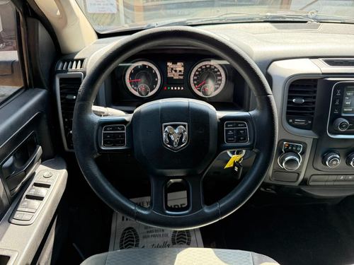 2017 Ram 1500 ST — photo 29