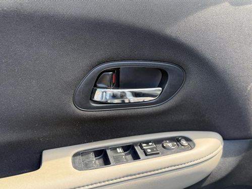 2019 HONDA HR-V — photo 17