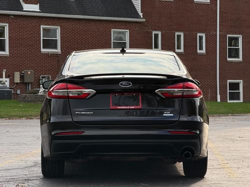 2019 Ford Fusion — photo 8