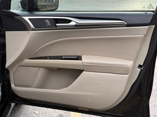 2019 Ford Fusion — photo 38
