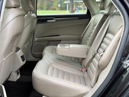 2019 Ford Fusion — photo 33