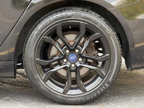 2019 Ford Fusion — photo 13