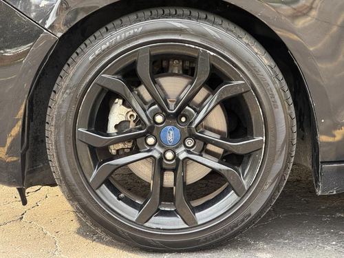 2019 Ford Fusion — photo 14