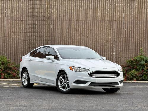 2018 Ford Fusion SE FWD — photo 6
