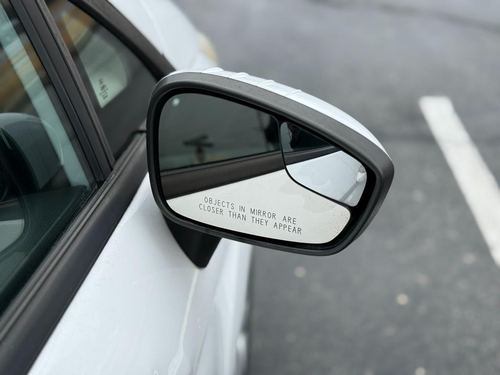 2012 Ford Fiesta — photo 16