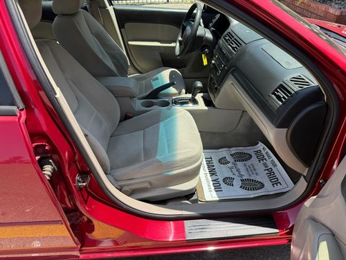 2009 Ford Fusion — photo 24