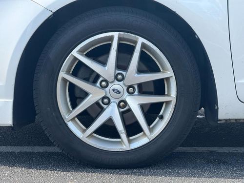 2010 Ford Fusion SE — photo 8