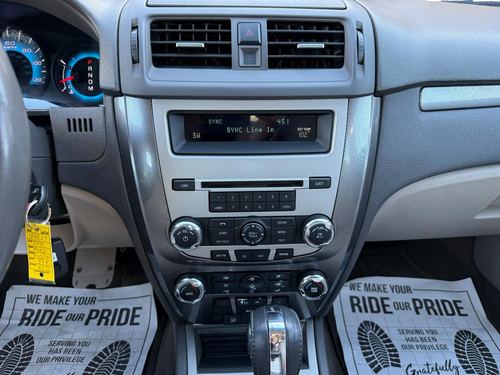 2011 Ford Fusion SEL — photo 17