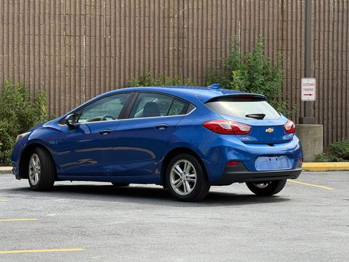 2017 Chevrolet Cruze — photo 14