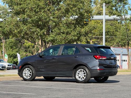 2022 Chevrolet Equinox LS — photo 5