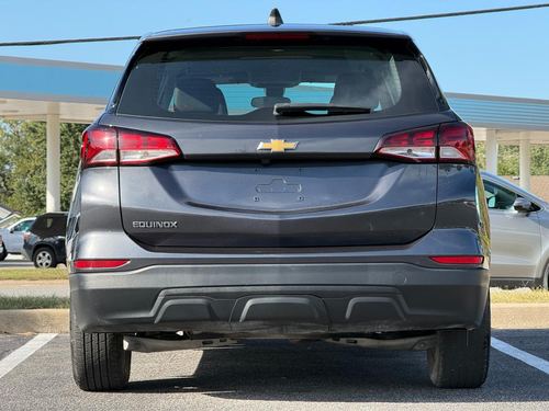 2022 Chevrolet Equinox LS — photo 7