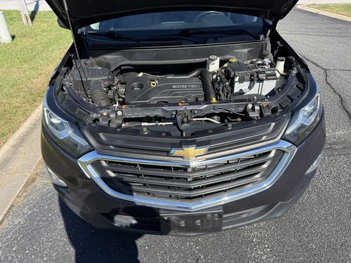 2018 Chevrolet Equinox LT — photo 3