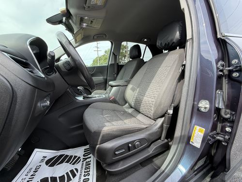 2018 Chevrolet Equinox — photo 26