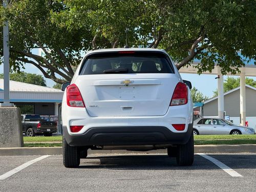 2018 Chevrolet Trax — photo 25