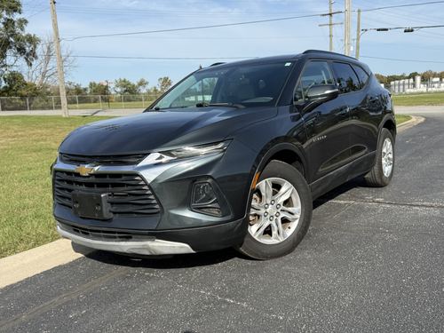 2019 Chevrolet Blazer — photo 2