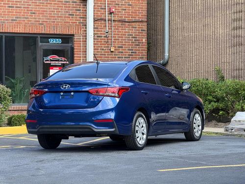 2021 Hyundai Accent — photo 9