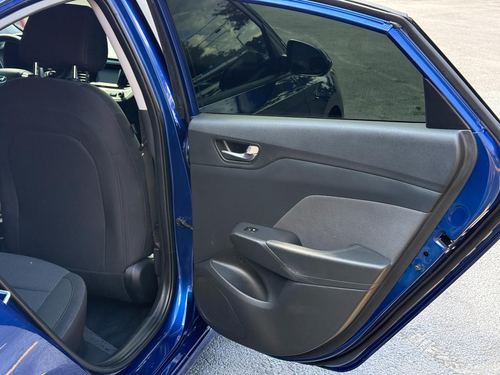2021 Hyundai Accent — photo 24