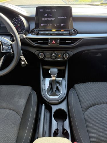 2023 Kia Forte — photo 17