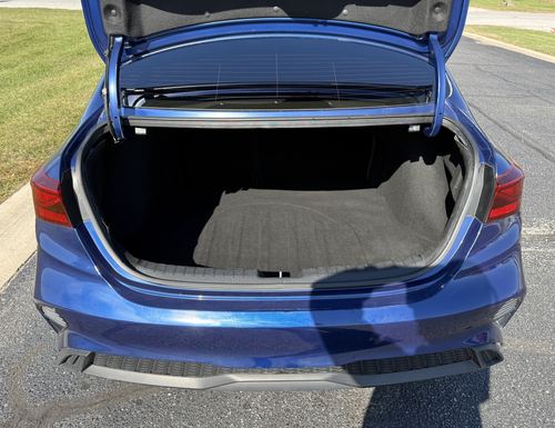 2023 Kia Forte — photo 33