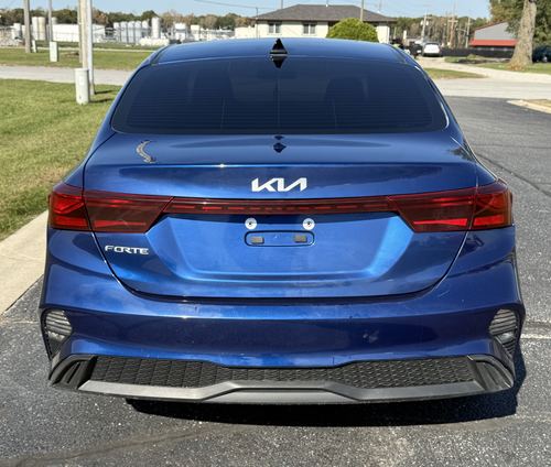 2023 Kia Forte — photo 38