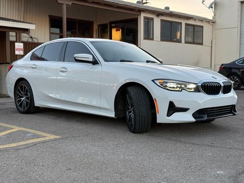 2020 BMW 330 — photo 9