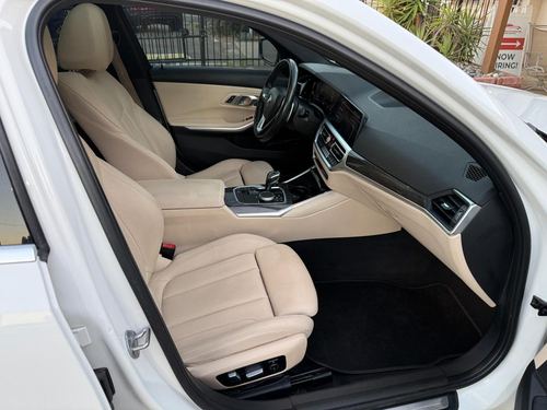 2020 BMW 330 — photo 21