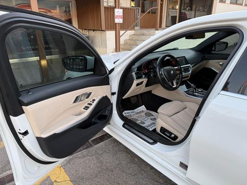 2020 BMW 330 — photo 26