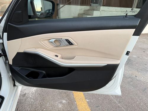 2020 BMW 330 — photo 30