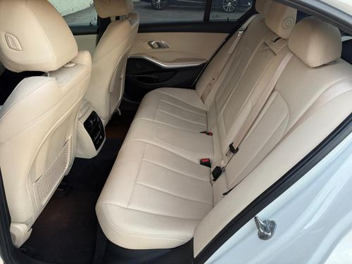 2020 BMW 330 — photo 32