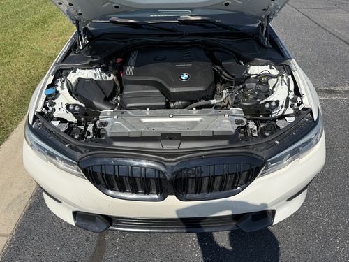 2021 BMW 330 — photo 3
