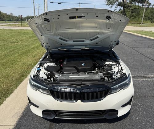 2021 BMW 330 — photo 4