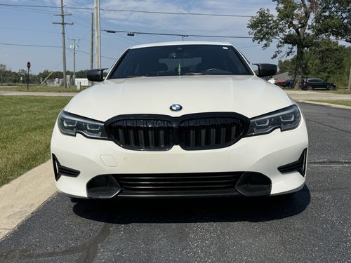 2021 BMW 330 — photo 7