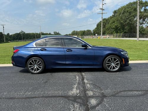 2020 BMW 330 xDrive — photo 19