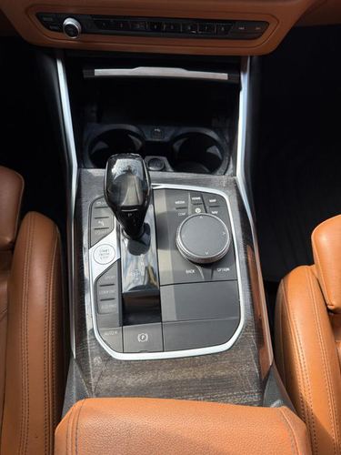 2020 BMW 330 xDrive — photo 21