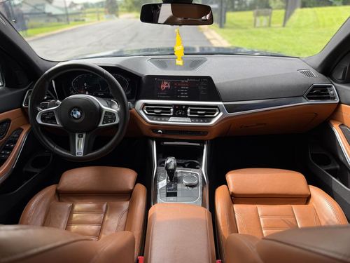 2020 BMW 330 xDrive — photo 32
