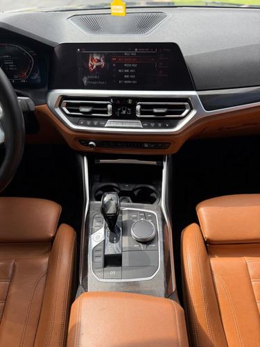 2020 BMW 330 xDrive — photo 33
