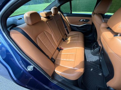 2020 BMW 330 xDrive — photo 37