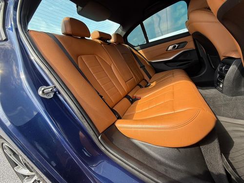 2020 BMW 330 xDrive — photo 38
