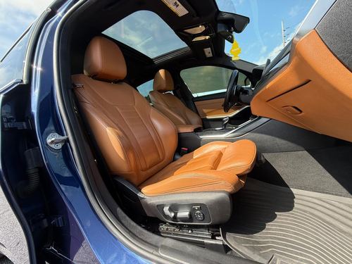 2020 BMW 330 xDrive — photo 43