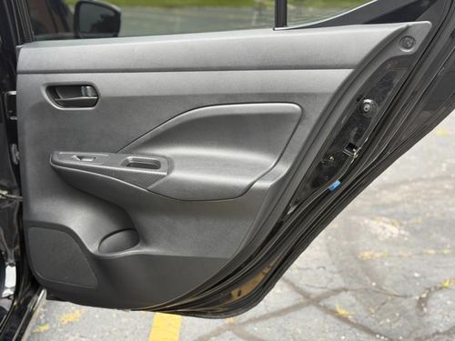 2020 Nissan Versa — photo 12