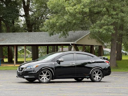 2020 Nissan Versa — photo 28
