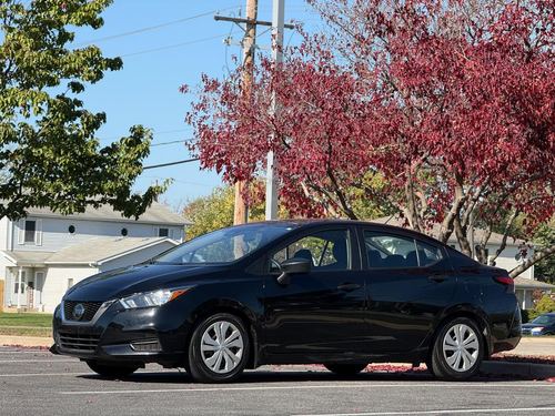 2021 Nissan Versa — photo 6