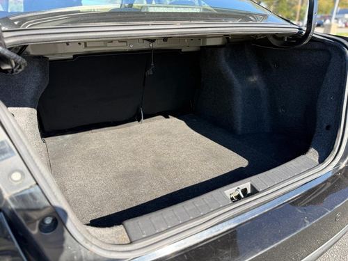2021 Nissan Versa — photo 38