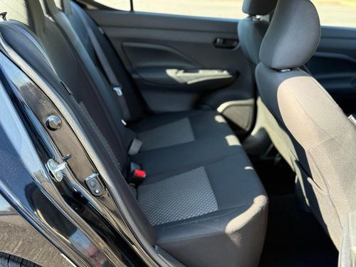 2021 Nissan Versa — photo 28